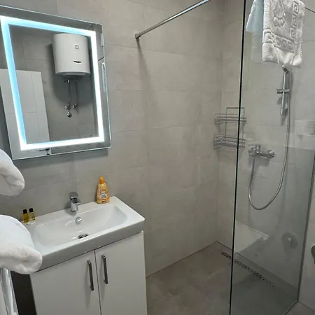 شقة New سراييفو